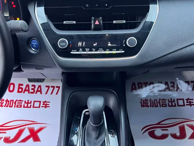 Toyota Corolla — Фото автомобиля 12