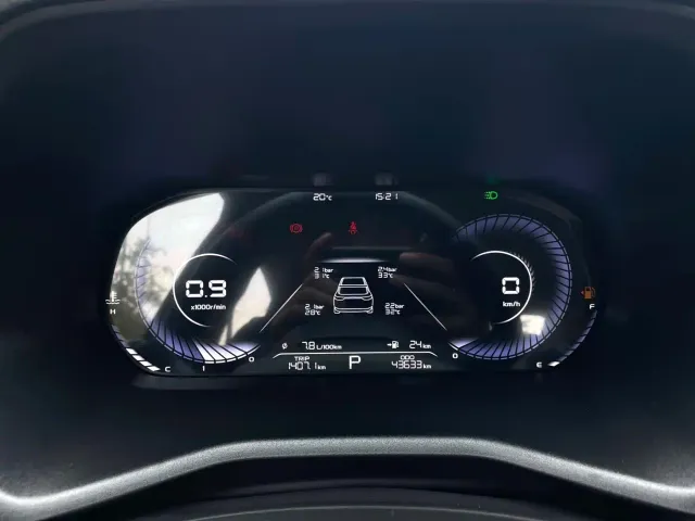 Geely Emgrand — Фото автомобиля 14