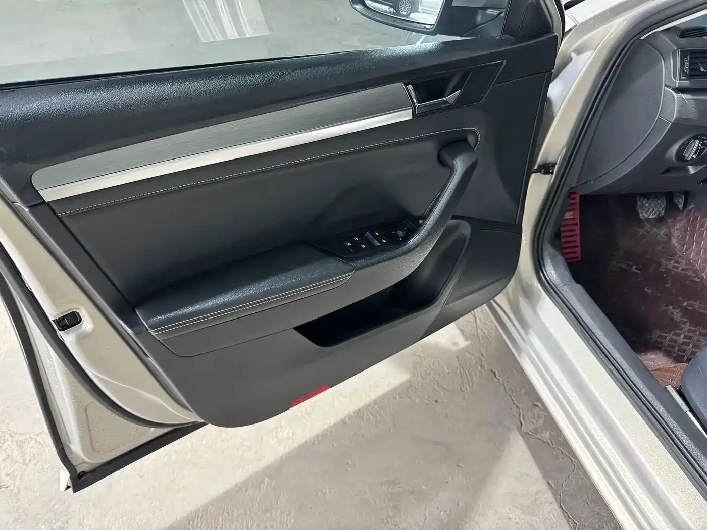 Škoda Superb 2022 TSI280 DSG Premium Edition — Фото автомобиля 11