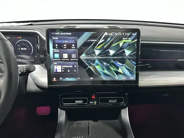 GAC Trumpchi GS8 — Фото автомобиля 9