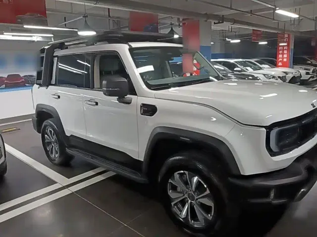 BAIC BJ40 — Фото автомобиля 3