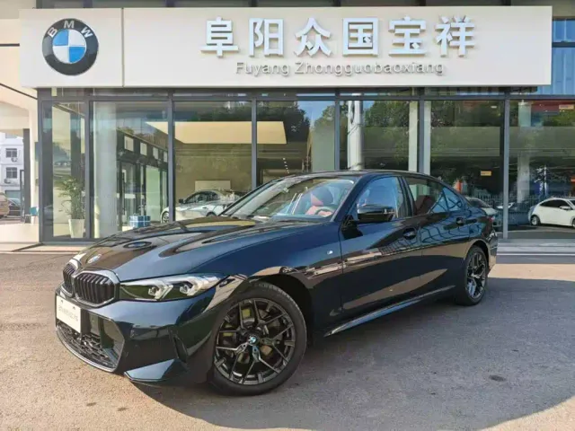 Фотография автомобиля — BMW 3 Series