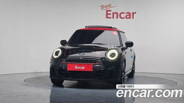 Mini Cooper — Фото автомобиля 3