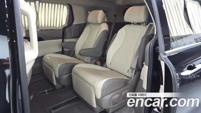Kia Carnival 4th Gen — Фото автомобиля 18