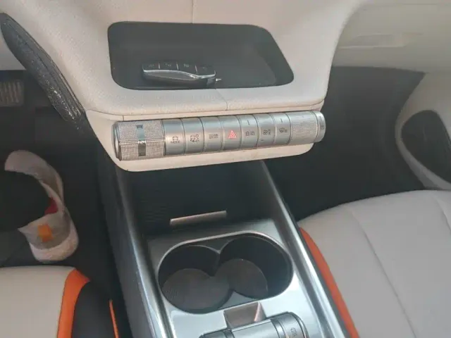 BYD Dolphin 2021 Model 405km Fashion Edition — Фото автомобиля 9