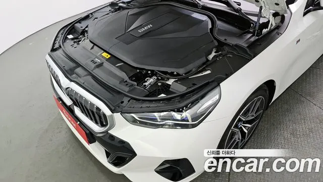 BMW i5 — Фото автомобиля 6