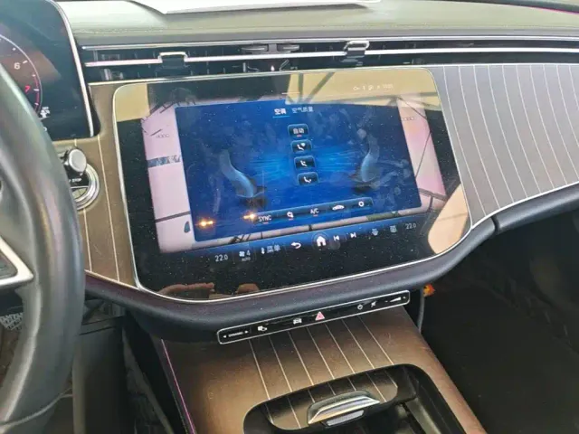 Mercedes-Benz E-Class — Фото автомобиля 12
