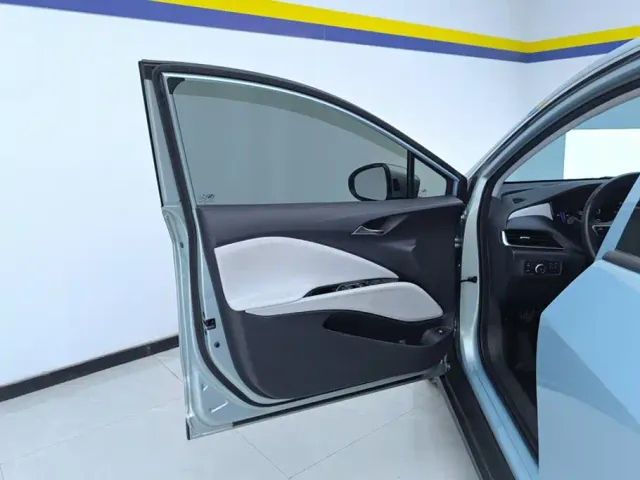 Buick Velite 6 — Фото автомобиля 7