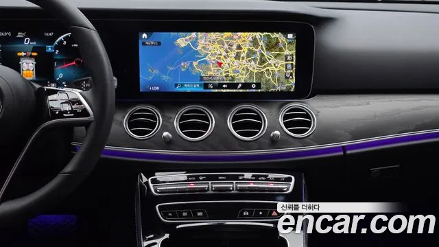 Mercedes-Benz E-Class W213 — Фото автомобиля 12