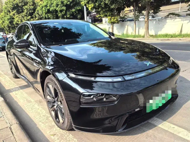 Xpeng P7 — Фото автомобиля 3