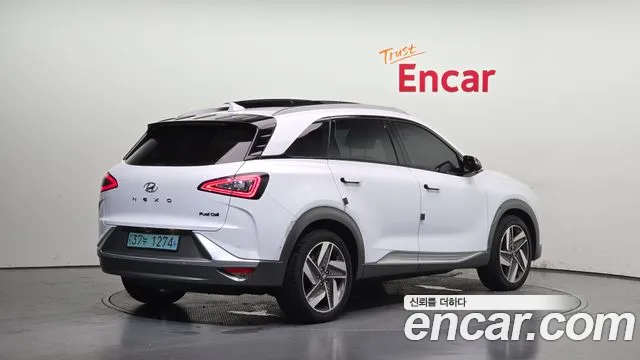 Hyundai Nexo Nexo Premium — Фото автомобиля 2