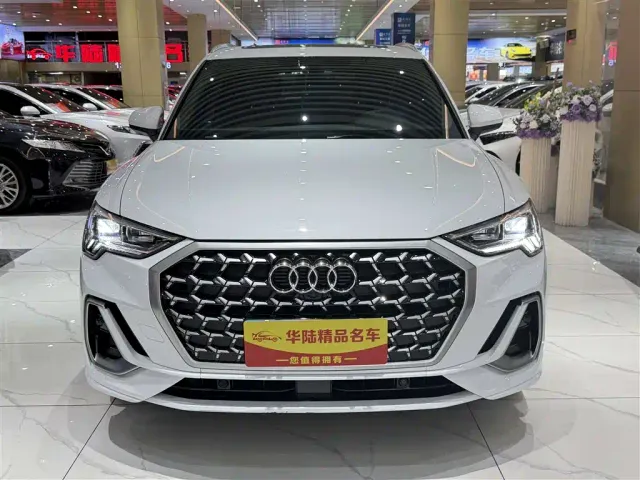 Audi Q3 — Фото автомобиля 2