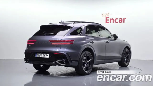 Genesis GV70 — Фото автомобиля 2