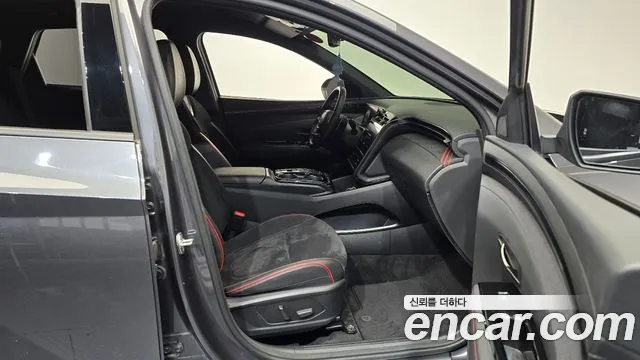 Hyundai Tucson Tucson (NX4) Дизель 2.0 2WD — Фото автомобиля 11