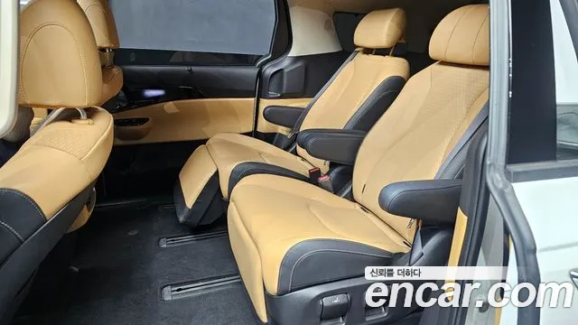 Kia Canival Carnival 4 поколение Дизель 7 мест Signature — Фото автомобиля 12