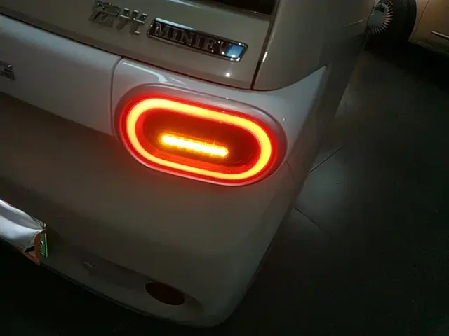 Wuling Hongguang Mini EV — Фото автомобиля 7