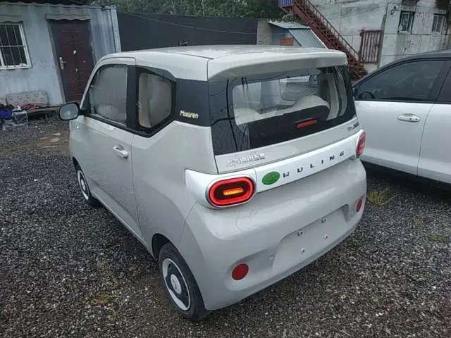 Wuling Hongguang Mini EV — Фото автомобиля 4