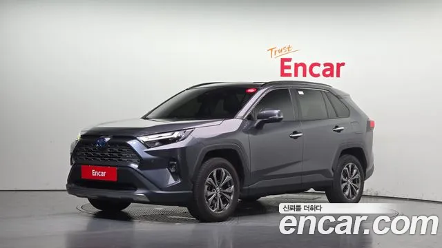 Фотография автомобиля — Toyota RAV4 Generation 5
