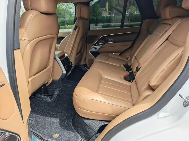 Land Rover Range Rover — Фото автомобиля 6