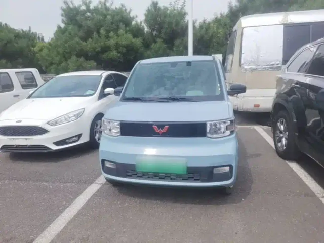 Wuling Hongguang Mini EV — Фото автомобиля 2