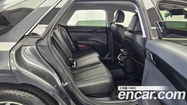 Hyundai Grandeur GN7 — Фото автомобиля 17