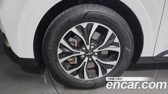 Kia Canival Carnival 4 поколение Бензин 9 мест Noblesse — Фото автомобиля 5