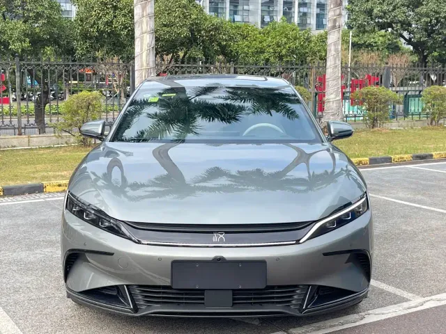 BYD Han — Фото автомобиля 2