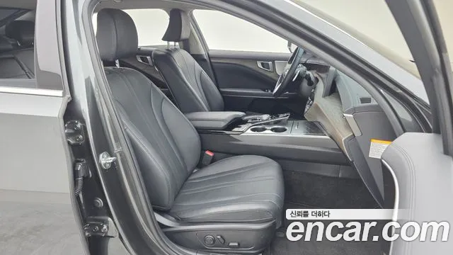 Kia K8 K8 Hybrid — Фото автомобиля 11