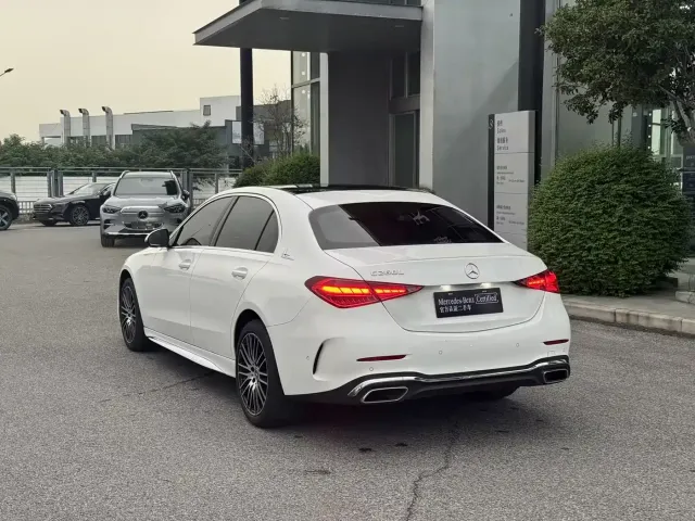 Mercedes-Benz C-Class — Фото автомобиля 18
