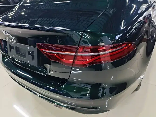 Jaguar XEL — Фото автомобиля 7