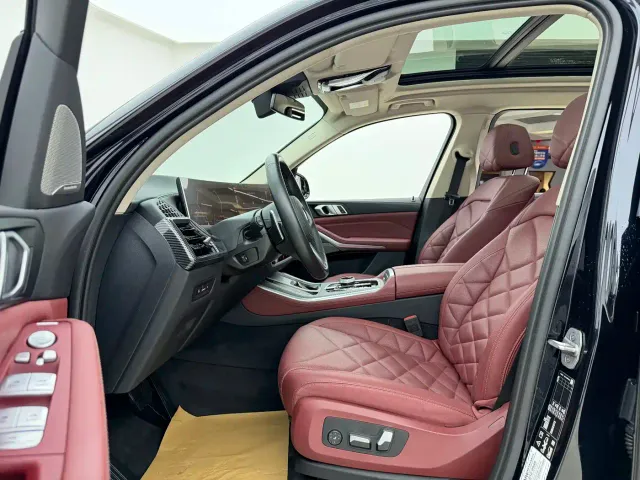 BMW X5 — Фото автомобиля 2