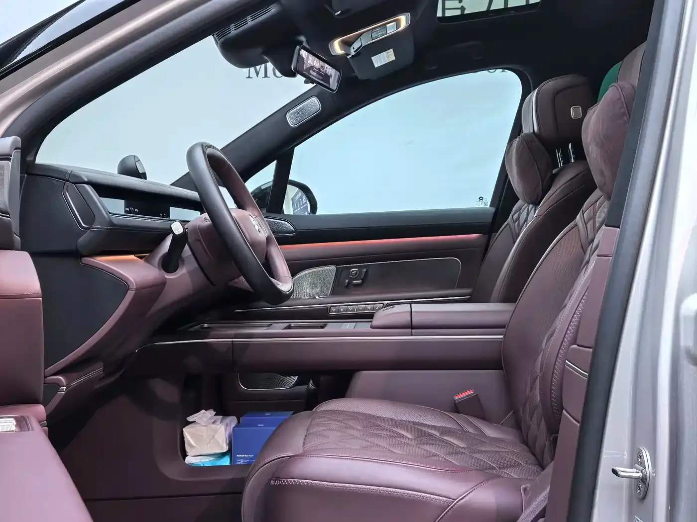 NIO NIO ES8 2025 Base Model — Фото автомобиля 12