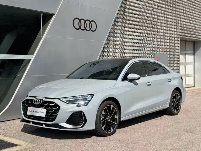 Фотография автомобиля — Audi A3