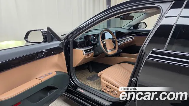 Hyundai Grandeur GN7 — Фото автомобиля 15