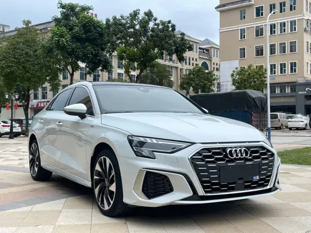 Audi A3 — Фото автомобиля 3