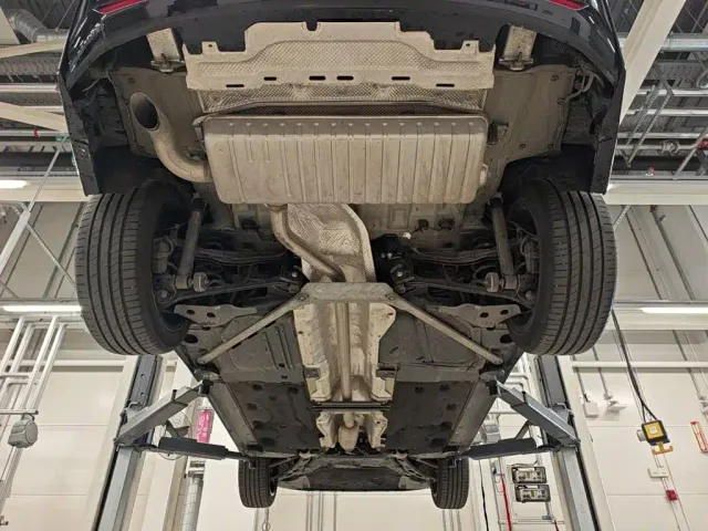 BMW 2 Series — Фото автомобиля 14