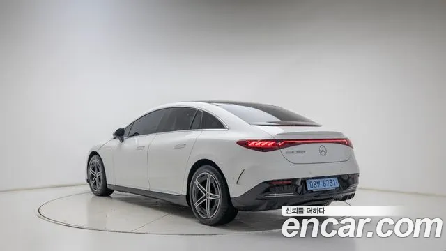 Mercedes-Benz EQE — Фото автомобиля 2