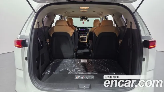 Kia Canival Carnival 4 поколение Бензин 9 мест Prestige — Фото автомобиля 15