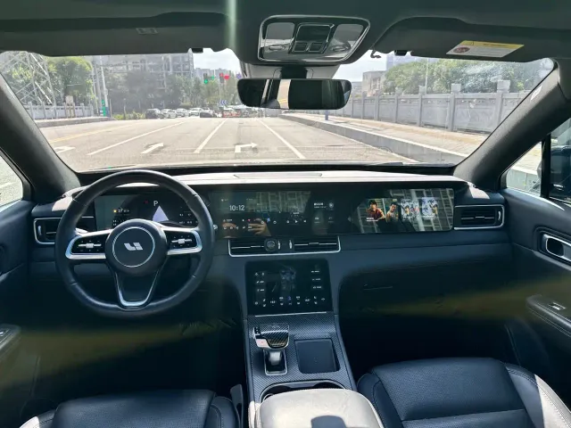 Li Auto ONE — Фото автомобиля 6
