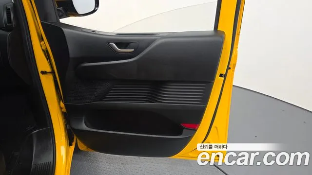 Hyundai Staria — Фото автомобиля 13