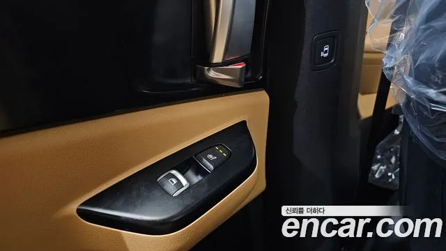 Kia Canival Carnival 4 поколение Дизель 9 мест Prestige — Фото автомобиля 19