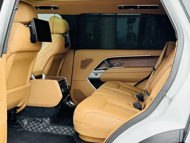 Land Rover Range Rover — Фото автомобиля 10