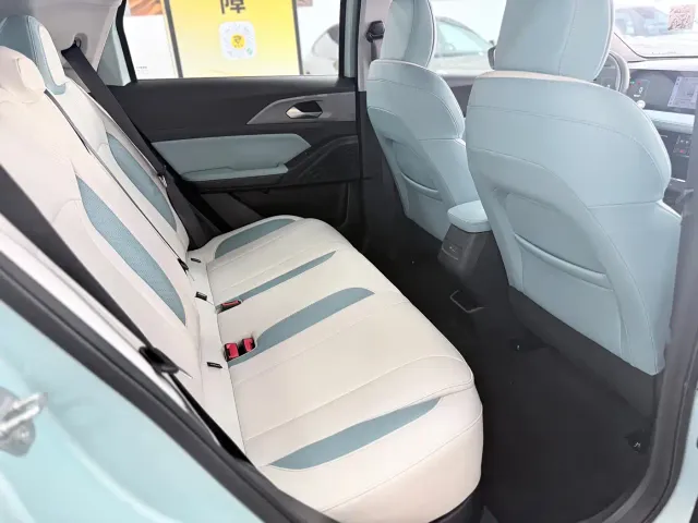 Geely Geometry E Firefly — Фото автомобиля 11