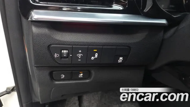 Kia Niro Niro Plus Air — Фото автомобиля 19