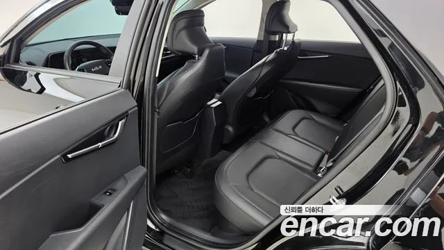 Kia Niro The All New — Фото автомобиля 12