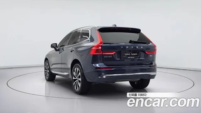 Volvo XC60 Generation 2 — Фото автомобиля 2