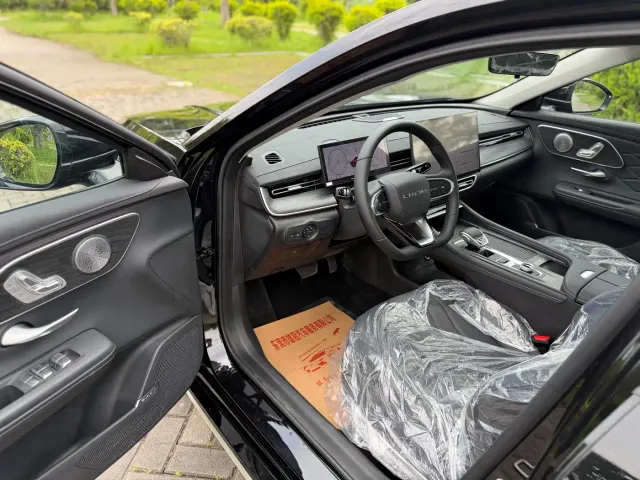 Chery Arrizo 8 PRO — Фото автомобиля 8