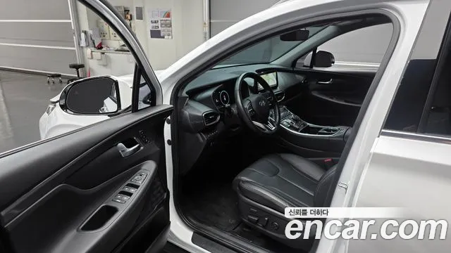 Hyundai Santafe — Фото автомобиля 6