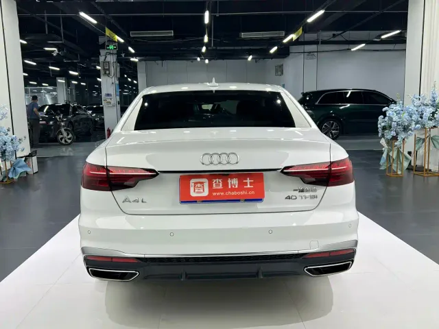 Audi A4L — Фото автомобиля 10