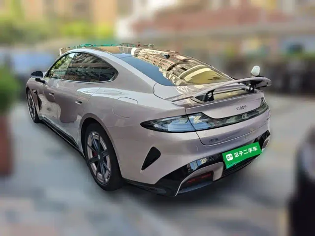 Xiaomi SU7 — Фото автомобиля 4